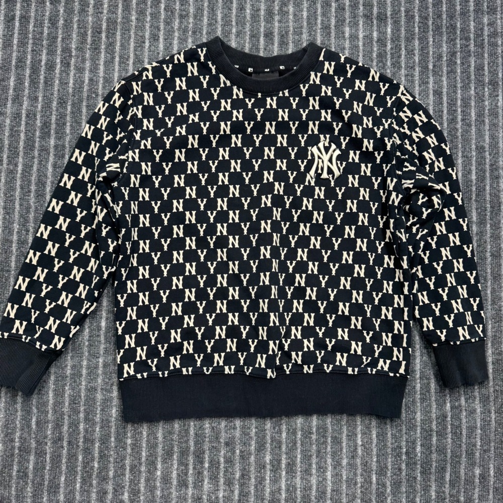 MLB Mens NY Yankees Crewneck Sweatshirt S Black Monogram All Over Print Pullover